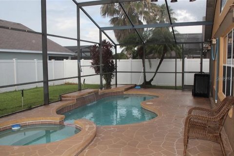 Villa ou maison à louer à Winter Haven, Floride: 4 chambres, 192.31 m2 № 2296269 - photo 17