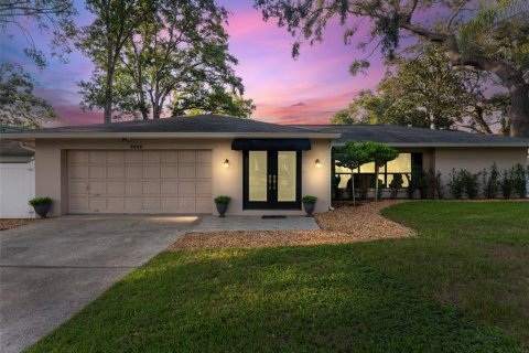 Villa ou maison à vendre à Tampa, Floride: 3 chambres, 175.86 m2 № 1898561 - photo 2