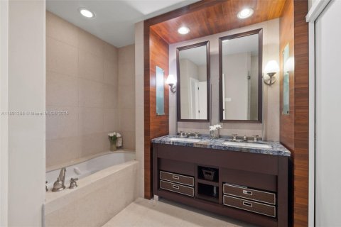 Copropriété à louer à Miami Beach, Floride: 1 chambre, 85.47 m2 № 1944559 - photo 24