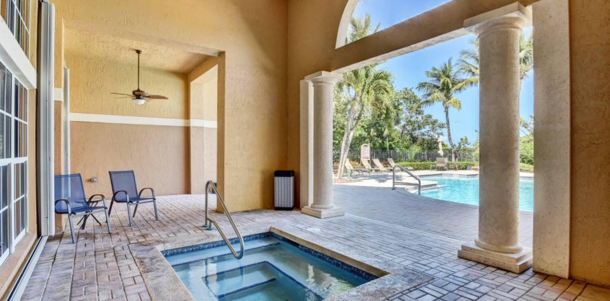 Condo à Hypoluxo, Floride, 3 chambres  № 1013988