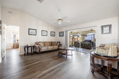 Casa en alquiler en Port Charlotte, Florida, 3 dormitorios, 190.91 m2 № 1591948 - foto 7