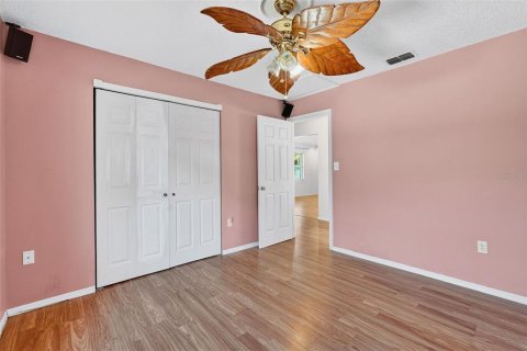 Casa en venta en New Port Richey, Florida, 3 dormitorios, 111.11 m2 № 1894378 - foto 25