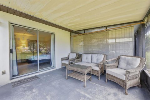 Condo in Clearwater, Florida, 1 bedroom  № 2236620 - photo 15