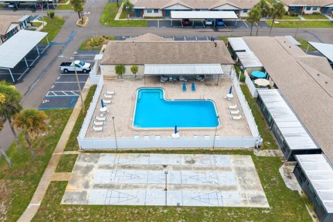 Condo in Clearwater, Florida, 1 bedroom  № 2236620 - photo 22