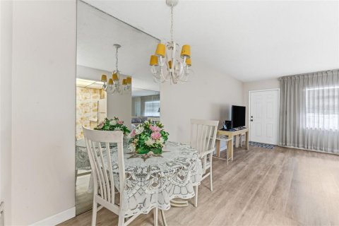 Condo in Clearwater, Florida, 1 bedroom  № 2236620 - photo 7