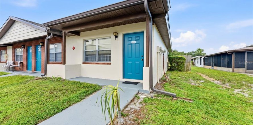 Condo in Clearwater, Florida, 1 bedroom  № 2236620