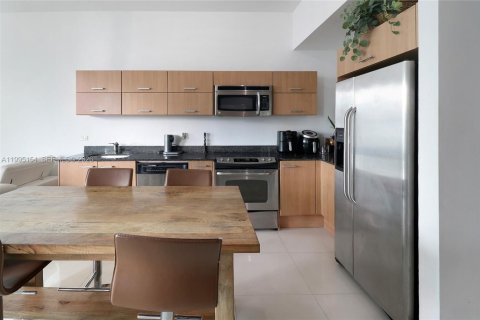 Снять в аренду кондоминиум в Майами, Флорида 1 спальня, 68.75м2, № 2062760 - фото 13
