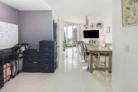 Снять в аренду кондоминиум в Майами, Флорида 1 спальня, 68.75м2, № 2062760 - фото 7