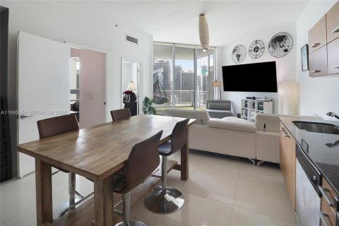 Снять в аренду кондоминиум в Майами, Флорида 1 спальня, 68.75м2, № 2062760 - фото 16