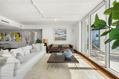 Condominio en venta en Aventura, Florida, 4 dormitorios, 372.07 m2 № 2047458 - foto 6