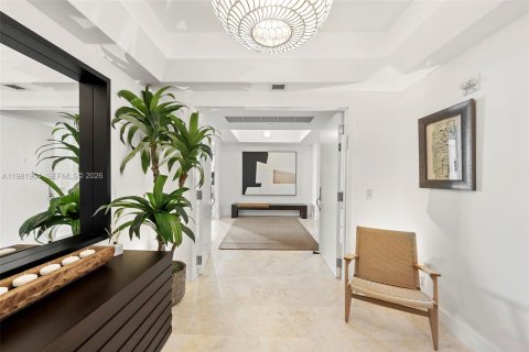 Condominio en venta en Aventura, Florida, 4 dormitorios, 372.07 m2 № 2047458 - foto 2