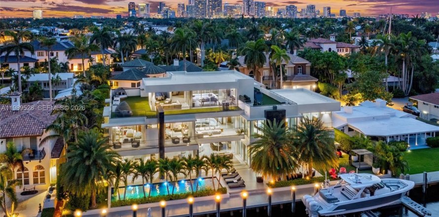 Casa en Fort Lauderdale, Florida 7 dormitorios, 859.53 m2 № 2062788