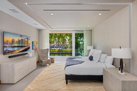 Casa en venta en Fort Lauderdale, Florida, 7 dormitorios, 859.53 m2 № 2062788 - foto 28