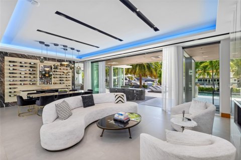 Casa en venta en Fort Lauderdale, Florida, 7 dormitorios, 859.53 m2 № 2062788 - foto 7