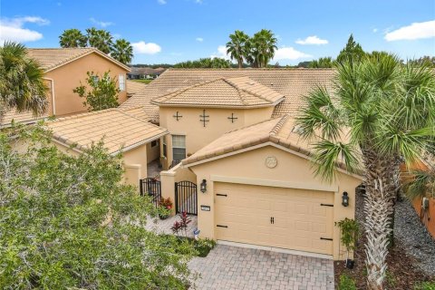 House in Kissimmee, Florida 3 bedrooms, 142.98 sq.m. № 2345011 - photo 5
