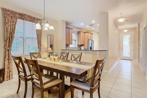 House in Kissimmee, Florida 3 bedrooms, 142.98 sq.m. № 2345011 - photo 21