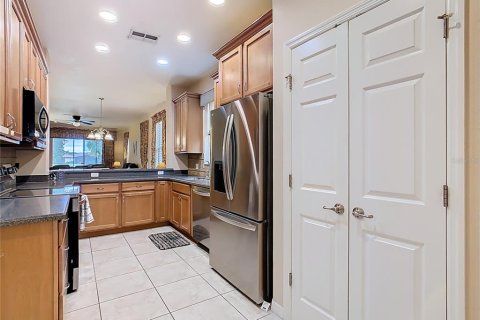 House in Kissimmee, Florida 3 bedrooms, 142.98 sq.m. № 2345011 - photo 12