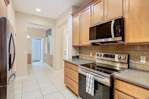 House in Kissimmee, Florida 3 bedrooms, 142.98 sq.m. № 2345011 - photo 16