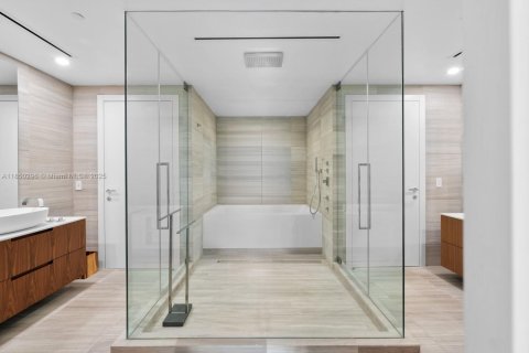 Copropriété à louer à Miami Beach, Floride: 3 chambres, 307.51 m2 № 1857234 - photo 5