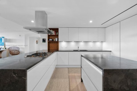 Copropriété à louer à Miami Beach, Floride: 3 chambres, 307.51 m2 № 1857234 - photo 3