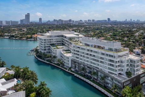 Copropriété à louer à Miami Beach, Floride: 3 chambres, 307.51 m2 № 1857234 - photo 20