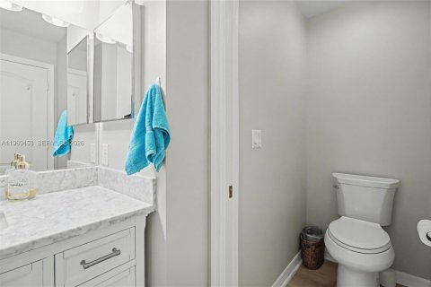 Copropriété à vendre à Naples, Floride: 2 chambres, 116.78 m2 № 2030218 - photo 16