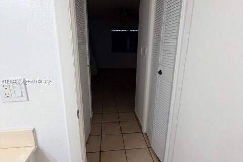 Снять в аренду кондоминиум в Майами, Флорида 1 спальня, 72.46м2, № 1993516 - фото 13