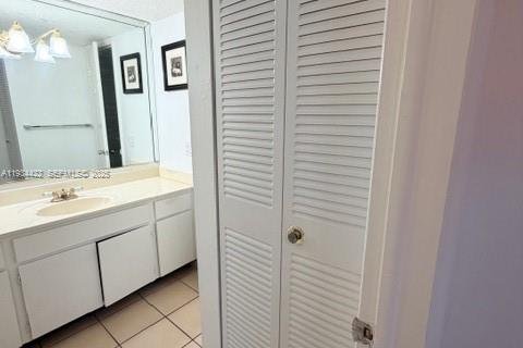 Снять в аренду кондоминиум в Майами, Флорида 1 спальня, 72.46м2, № 1993516 - фото 10