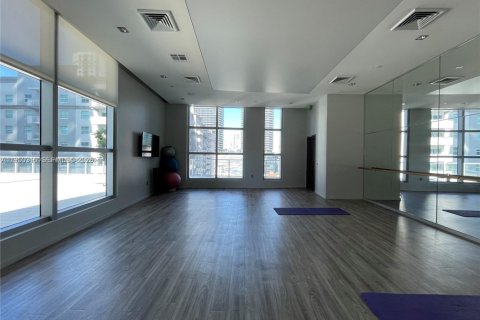 Купить кондоминиум в Майами, Флорида 2 спальни, 111.02м2, № 2005865 - фото 24