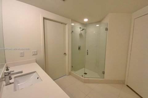 Купить кондоминиум в Майами, Флорида 2 спальни, 111.02м2, № 2005865 - фото 12