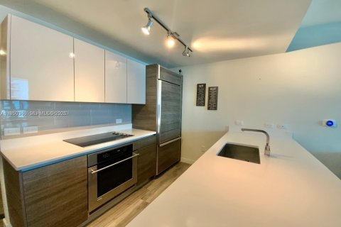 Купить кондоминиум в Майами, Флорида 2 спальни, 111.02м2, № 2005865 - фото 4