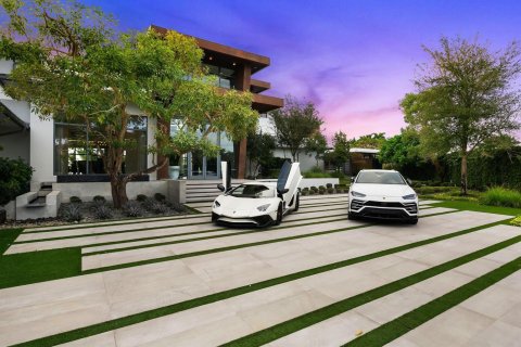 Villa ou maison à vendre à Plantation, Floride: 7 chambres, 1153.2 m2 № 2174214 - photo 6