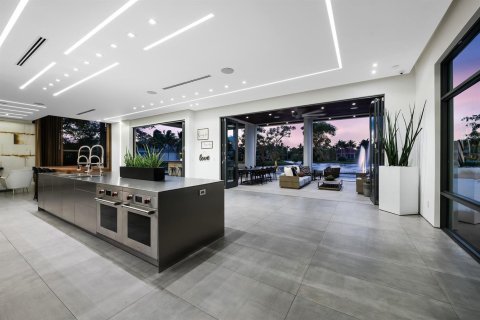 Villa ou maison à vendre à Plantation, Floride: 7 chambres, 1153.2 m2 № 2174214 - photo 12