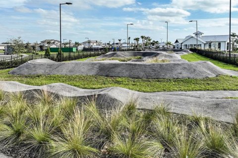 Купить виллу или дом в Лейквуд Ранч, Флорида 6 комнат, 203.73м2, № 1906587 - фото 7