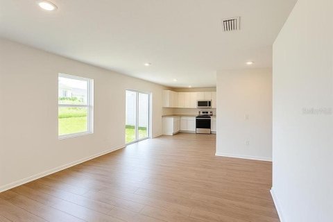 House in Parrish, Florida 3 bedrooms, 199.93 sq.m. № 2217727 - photo 4
