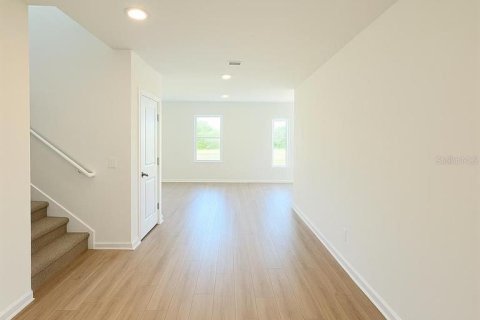 House in Parrish, Florida 3 bedrooms, 199.93 sq.m. № 2217727 - photo 2