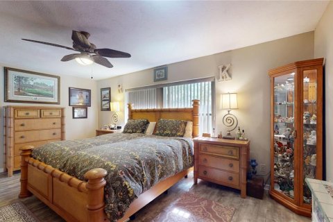 House in Hernando, Florida 3 bedrooms, 166.67 sq.m. № 1740841 - photo 13