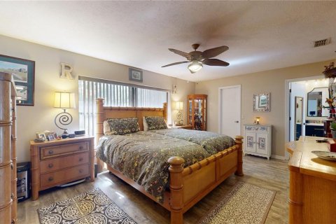 House in Hernando, Florida 3 bedrooms, 166.67 sq.m. № 1740841 - photo 10