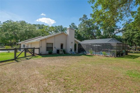 House in Hernando, Florida 3 bedrooms, 166.67 sq.m. № 1740841 - photo 28