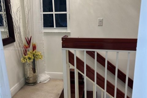 Copropriété à vendre à Hialeah, Floride: 1 chambre, 82.4 m2 № 1985067 - photo 21