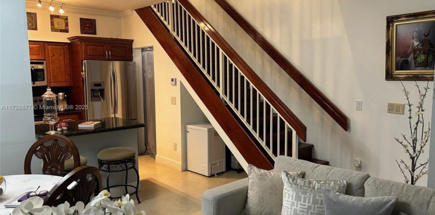 Condo à Hialeah, Floride, 1 chambre № 1985067