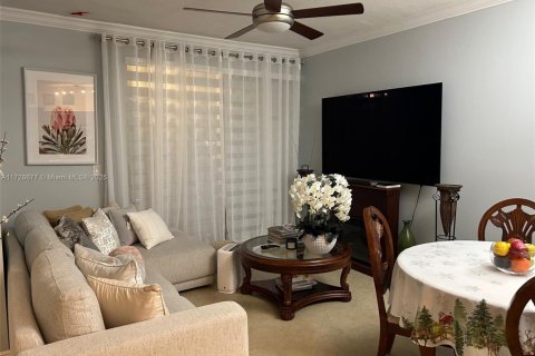 Copropriété à vendre à Hialeah, Floride: 1 chambre, 82.4 m2 № 1985067 - photo 26