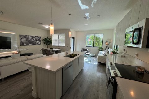 Condominio en venta en Doral, Florida, 3 dormitorios, 132.94 m2 № 2054759 - foto 3