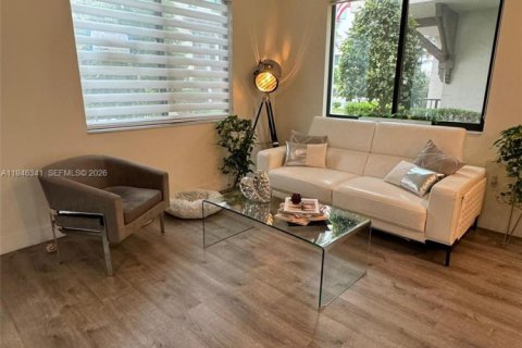 Condominio en venta en Doral, Florida, 3 dormitorios, 132.94 m2 № 2054759 - foto 5