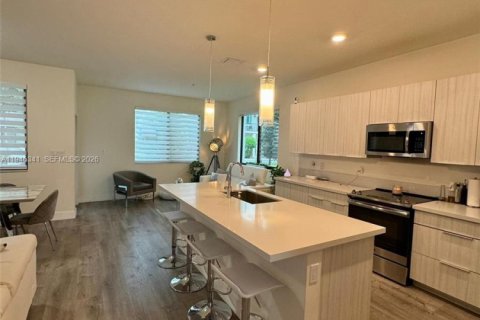 Condominio en venta en Doral, Florida, 3 dormitorios, 132.94 m2 № 2054759 - foto 4