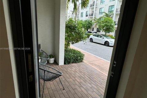 Condominio en venta en Doral, Florida, 3 dormitorios, 132.94 m2 № 2054759 - foto 17