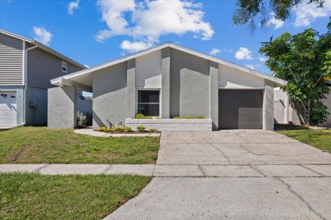 Villa ou maison à Tampa, Floride 3 chambres, 110.18 m2 № 2432754
