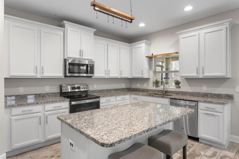 Villa ou maison à vendre à Tampa, Floride: 4 chambres, 224.73 m2 № 1835650 - photo 7