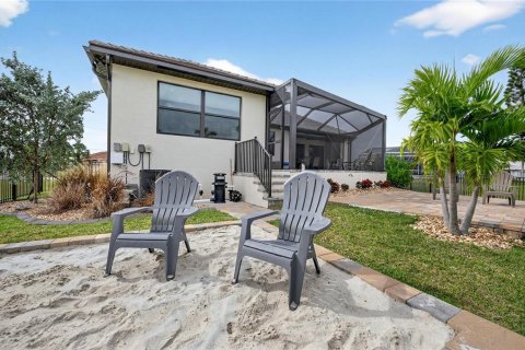 Villa ou maison à vendre à Punta Gorda, Floride: 3 chambres, 215.44 m2 № 2234944 - photo 7