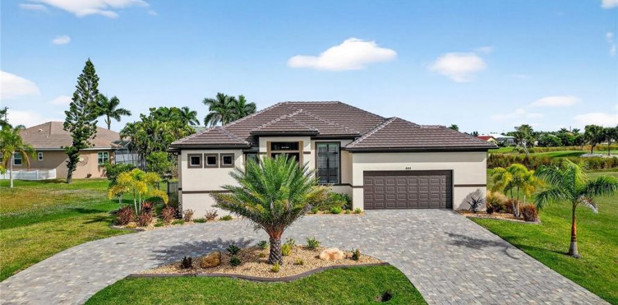 Villa ou maison à Punta Gorda, Floride 3 chambres, 215.44 m2 № 2234944
